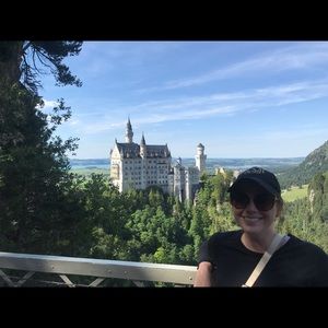 Meet your Posher, Nicole